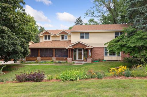 11 Beebe Avenue, Saint Paul, MN 55118