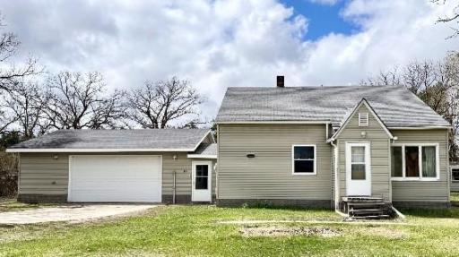 623 N Main Street, Badger, MN 56714