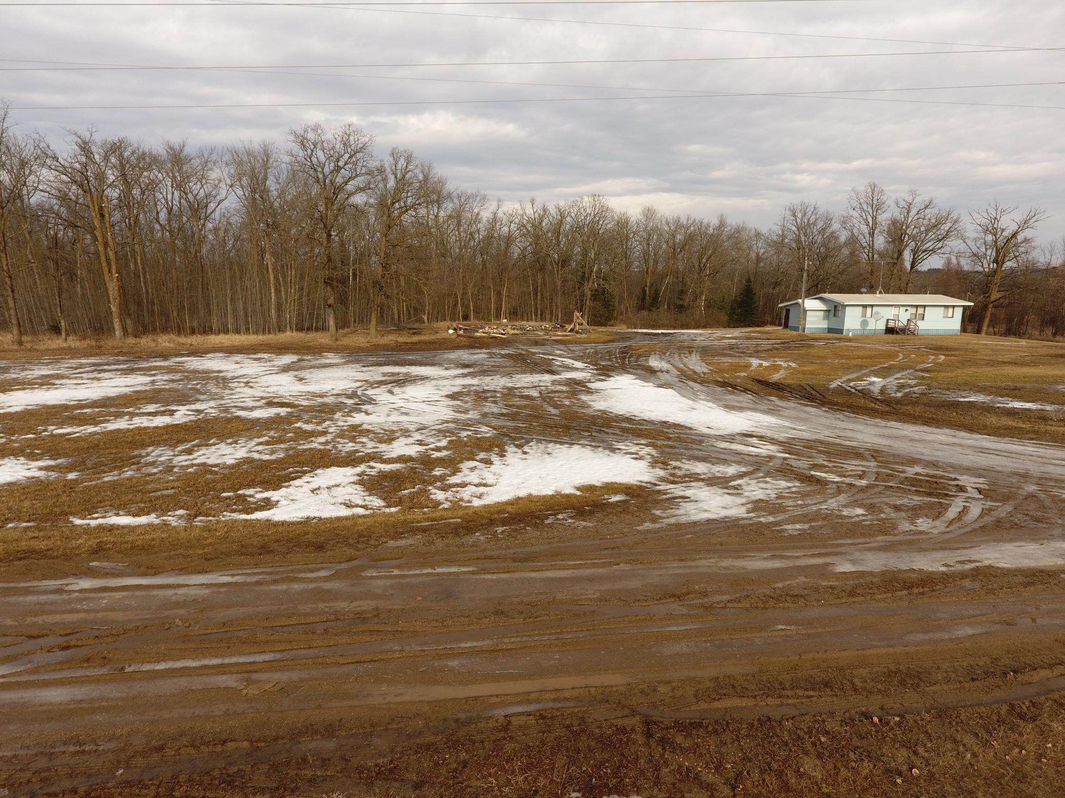 Lot 3