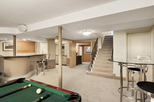 2249 Summit Avenue, Saint Paul, MN 55105