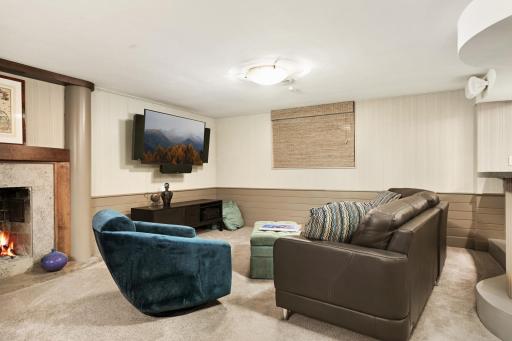 2249 Summit Avenue, Saint Paul, MN 55105