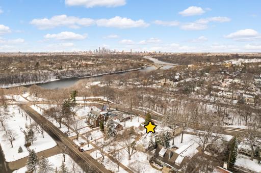 Situated just steps the Mississippi River. The Grand Rounds Scenic Byway System is just out your backdoor. The downtown MPLS skyline can be seen in the distance.