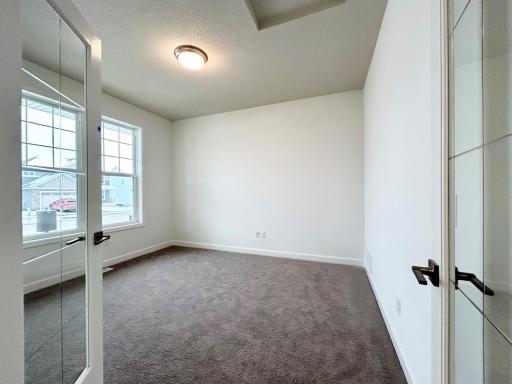 Flex Room/Study of a similar home and floor plan. Options, colors and features may vary.