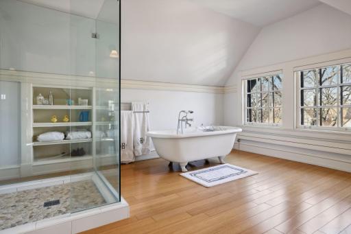 3rd Floor Full Bath. Gorgeous Natural Light.