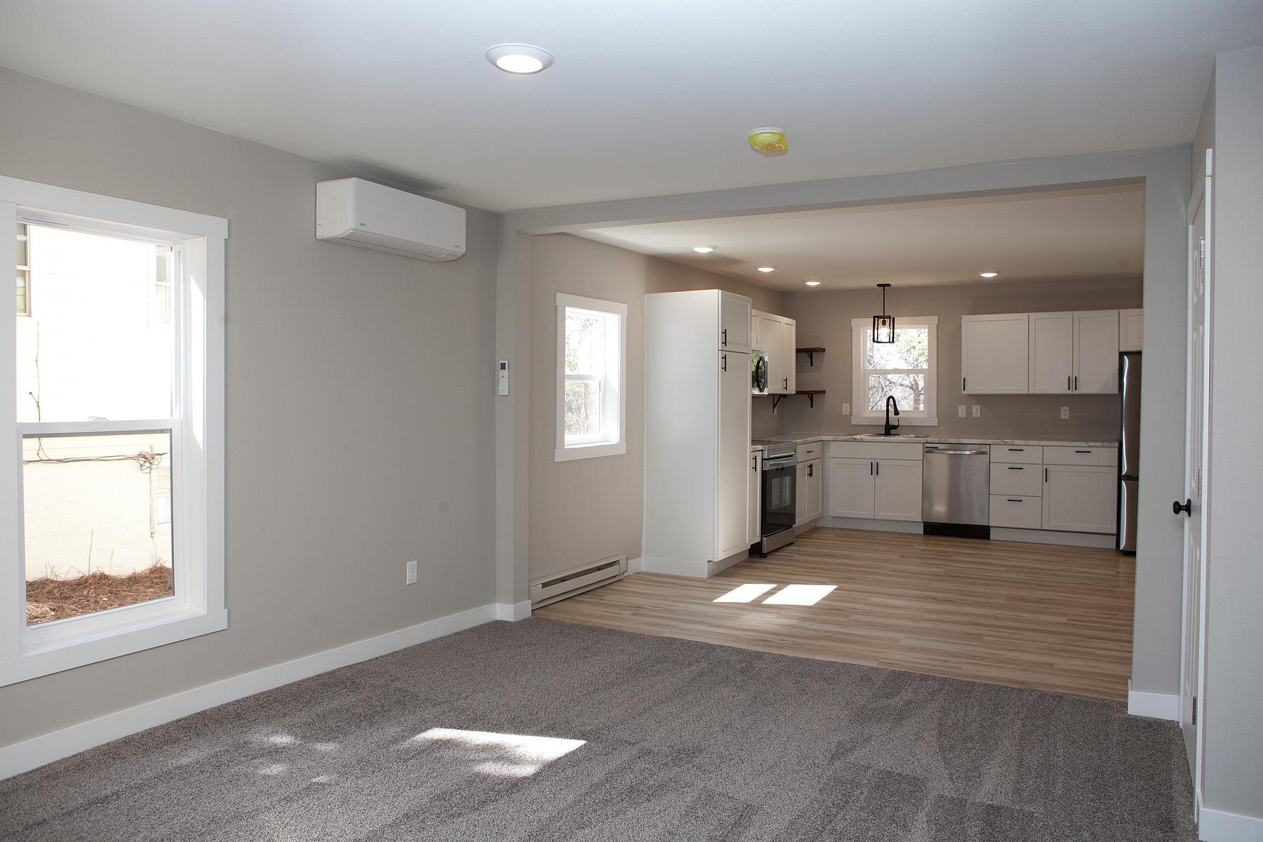 Living/Kitchen