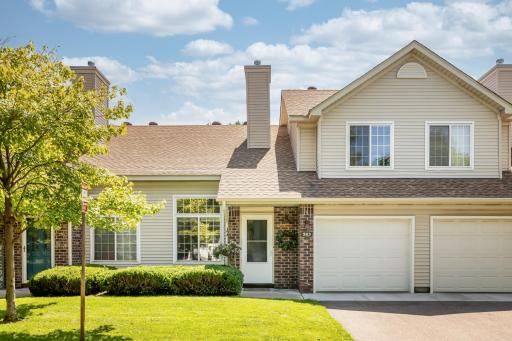 523 Old Town Drive, New Brighton, MN 55112