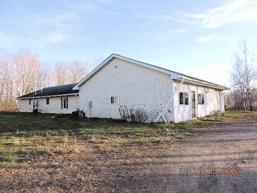 25560 State Highway 107, Grasston, MN 55030