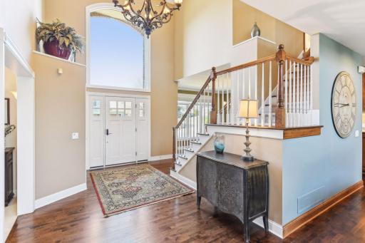 4393 Avondale Street, Minnetonka, MN 55345