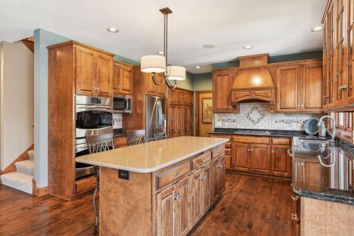 4393 Avondale Street, Minnetonka, MN 55345