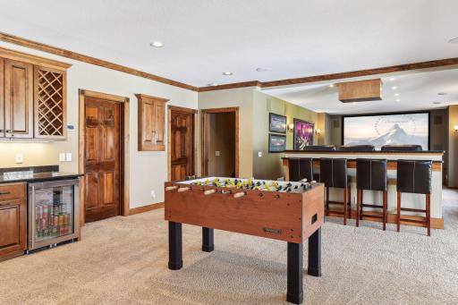 4393 Avondale Street, Minnetonka, MN 55345