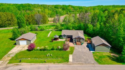 411 E Hawkins Avenue, Nashwauk, MN 55769