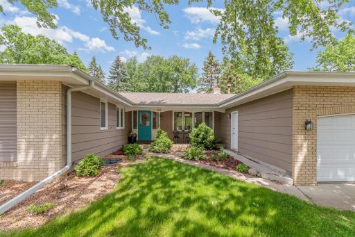 7196 Montrose Road, Woodbury, MN 55125