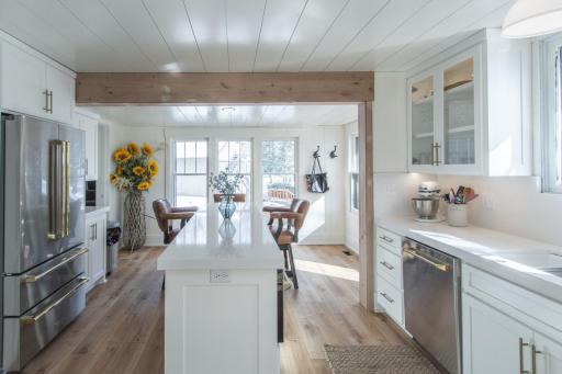 8088 Pine Point Road, Nisswa, MN 56468