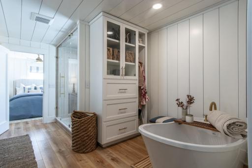8088 Pine Point Road, Nisswa, MN 56468