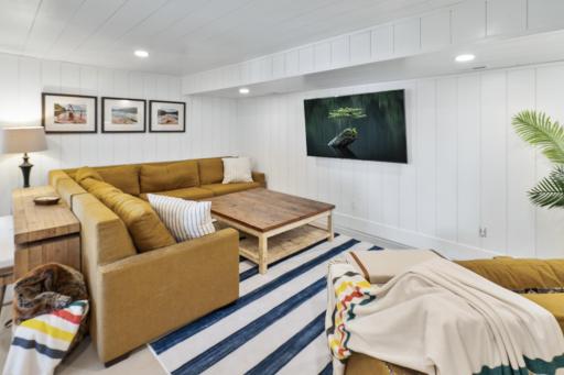 8088 Pine Point Road, Nisswa, MN 56468