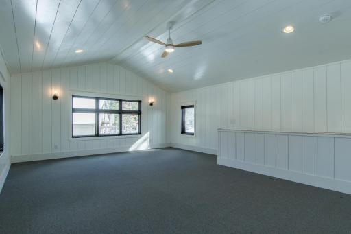 8088 Pine Point Road, Nisswa, MN 56468