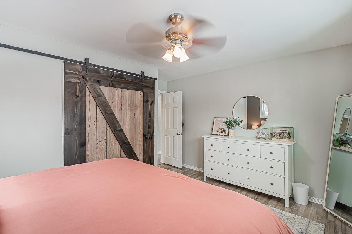 Master_Bedroom_3.jpg