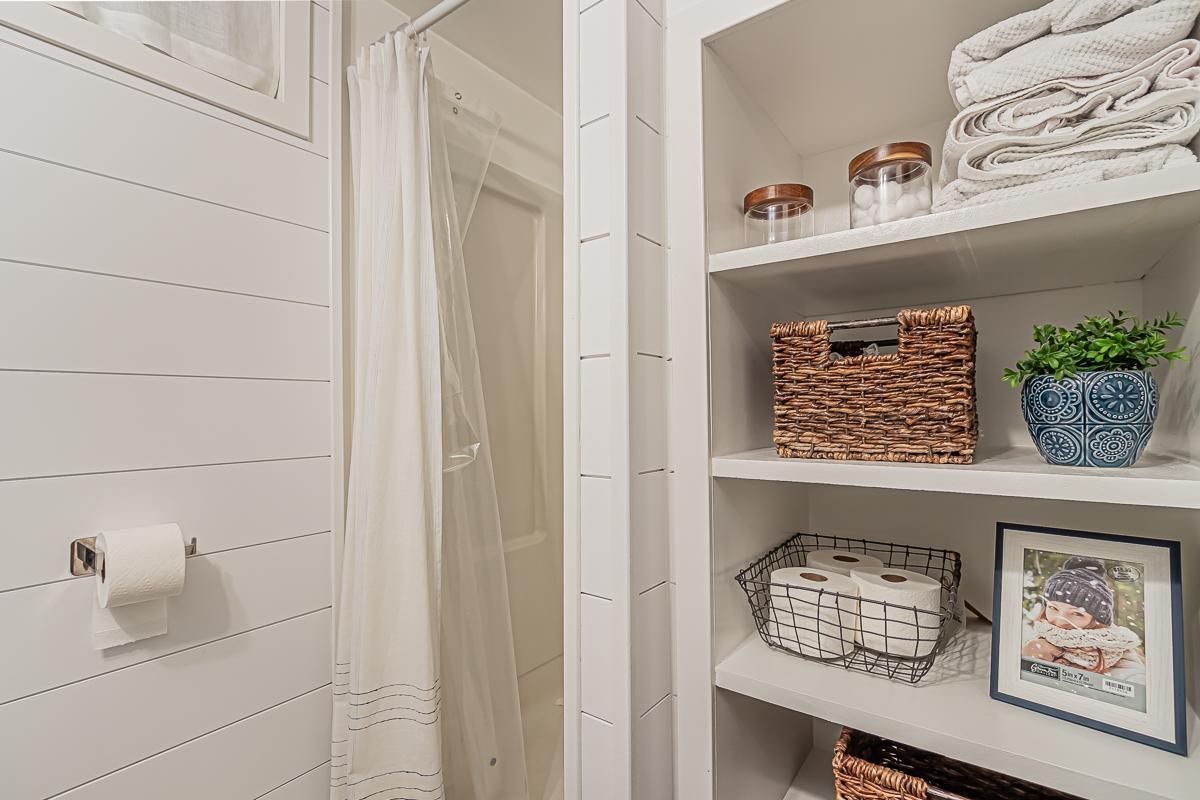 Basement_Bathroom_2.jpg