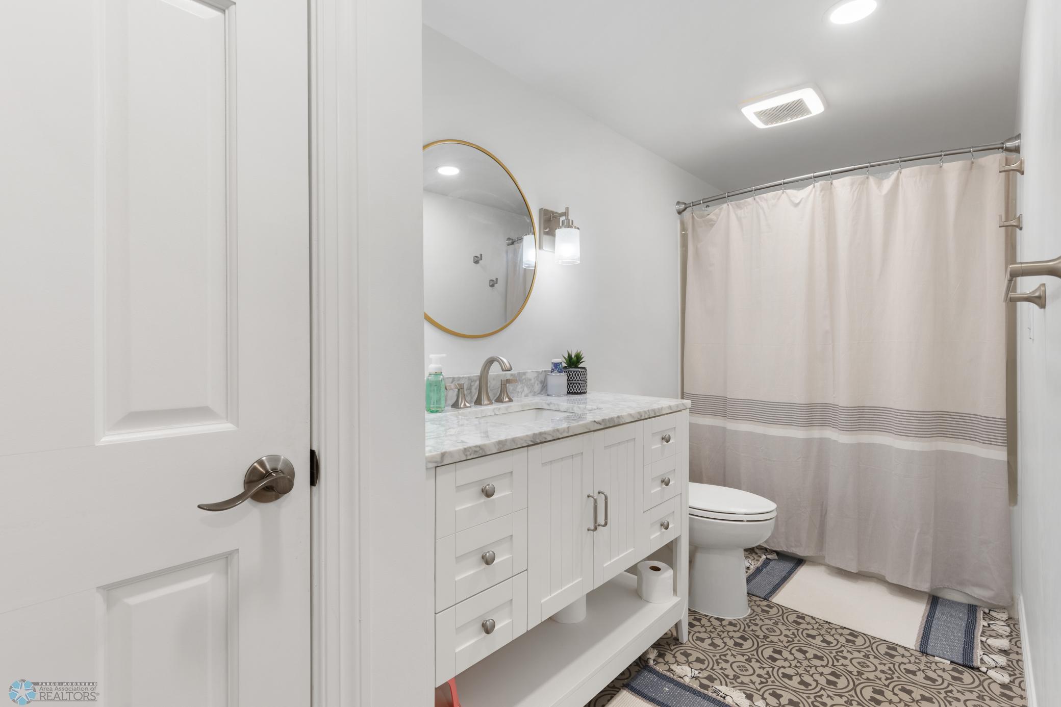 Bathroom 2