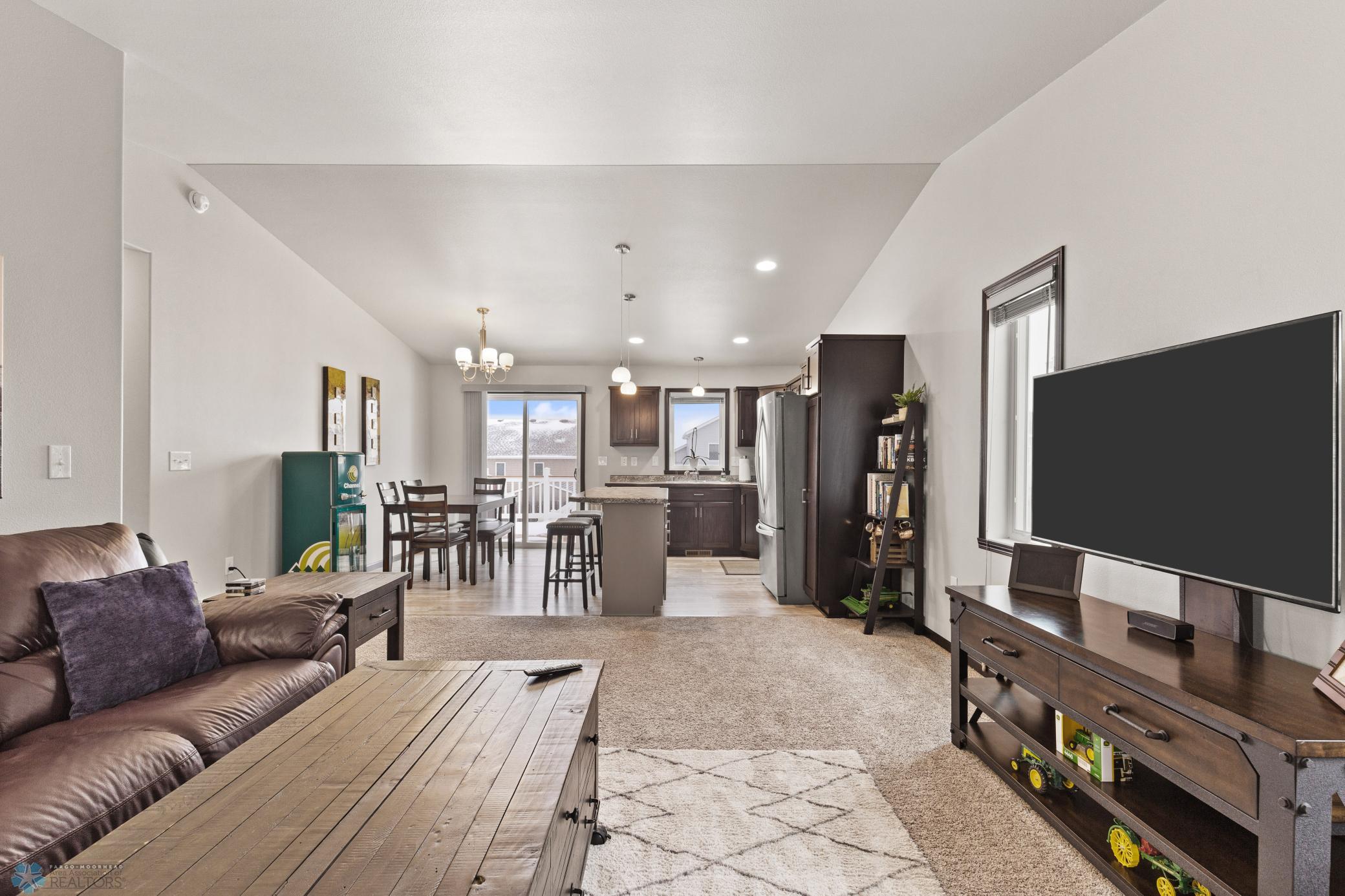 Living/Kitchen