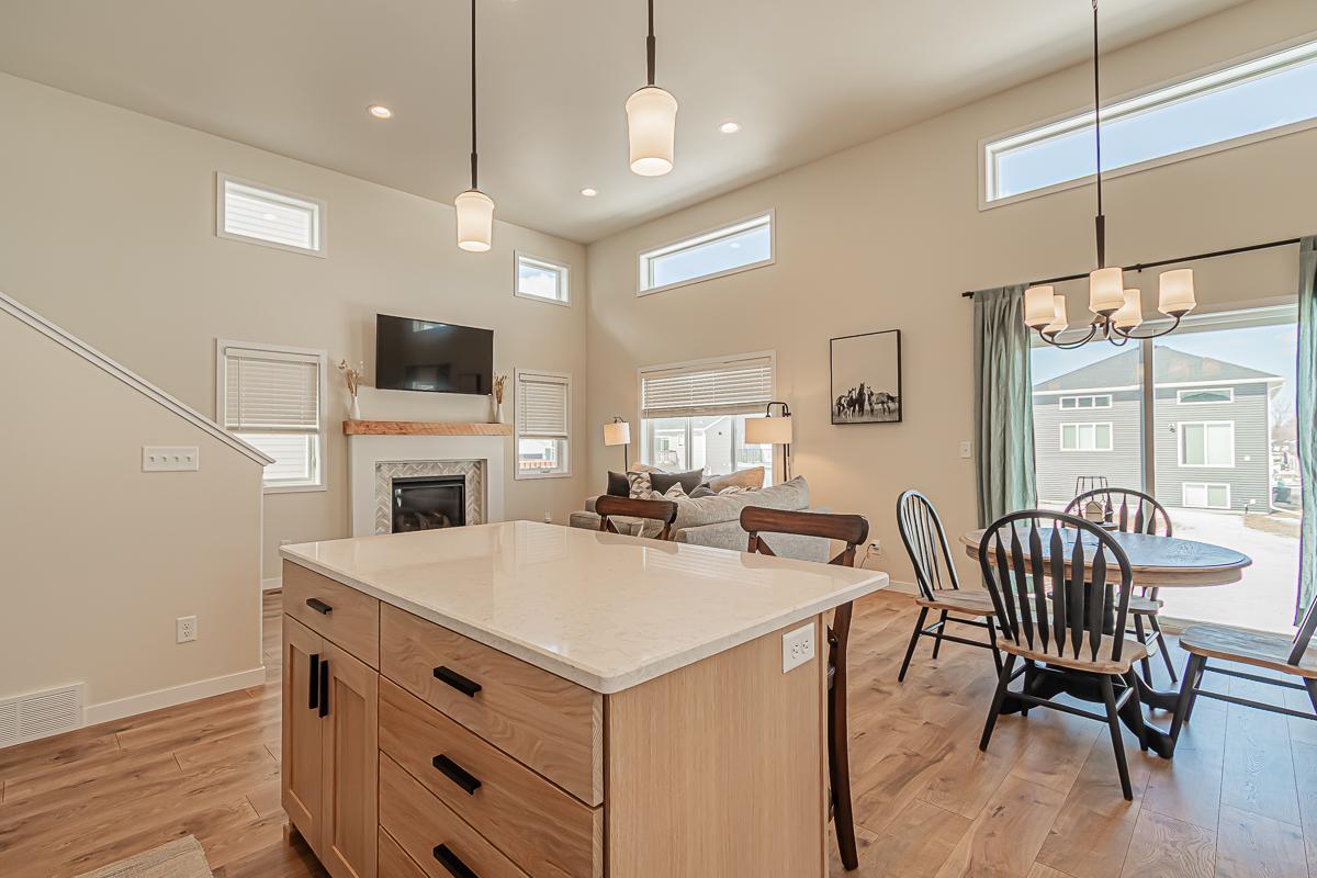 Kitchen_3.jpg