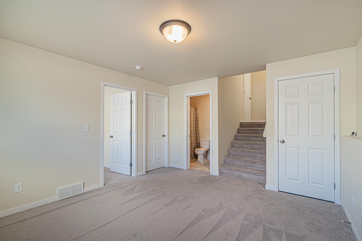Family_Room_2.jpg