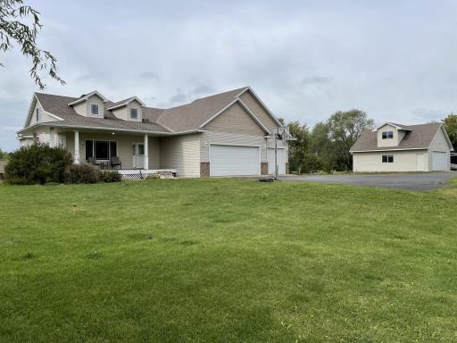 18747 17th Avenue E, Clearwater, MN 55320