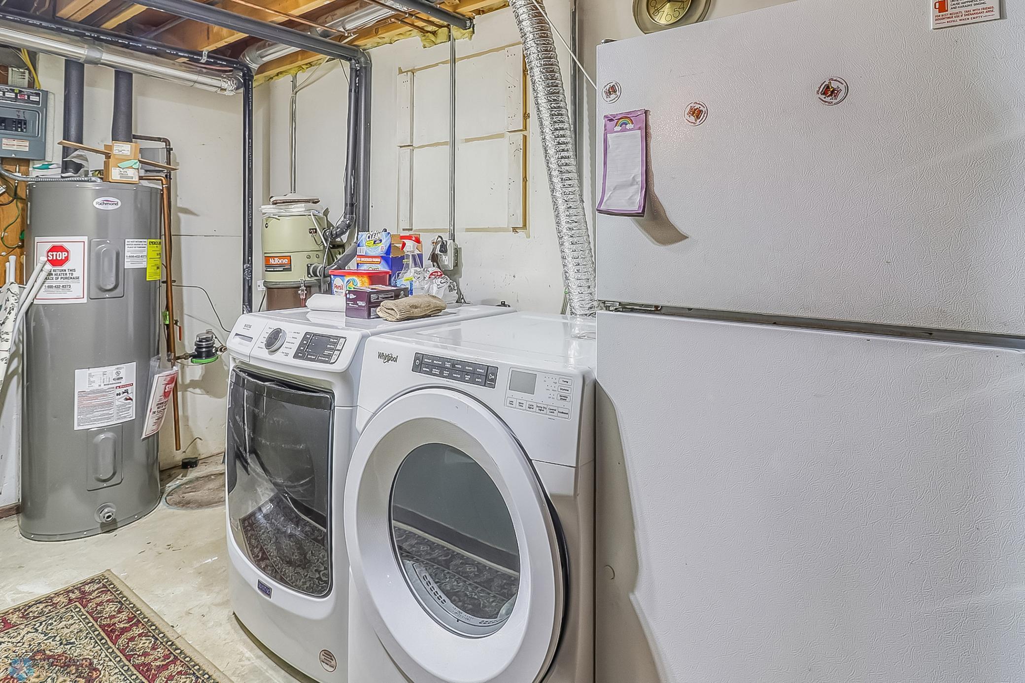 Laundry_mechanical1_1.jpg