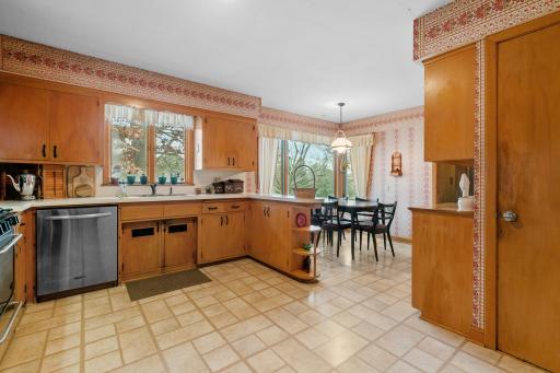 Photo for 6616 Parkwood Road, Edina, MN 55436 - Listing #6510233 6616 Parkwood Road, Edina, MN 55436