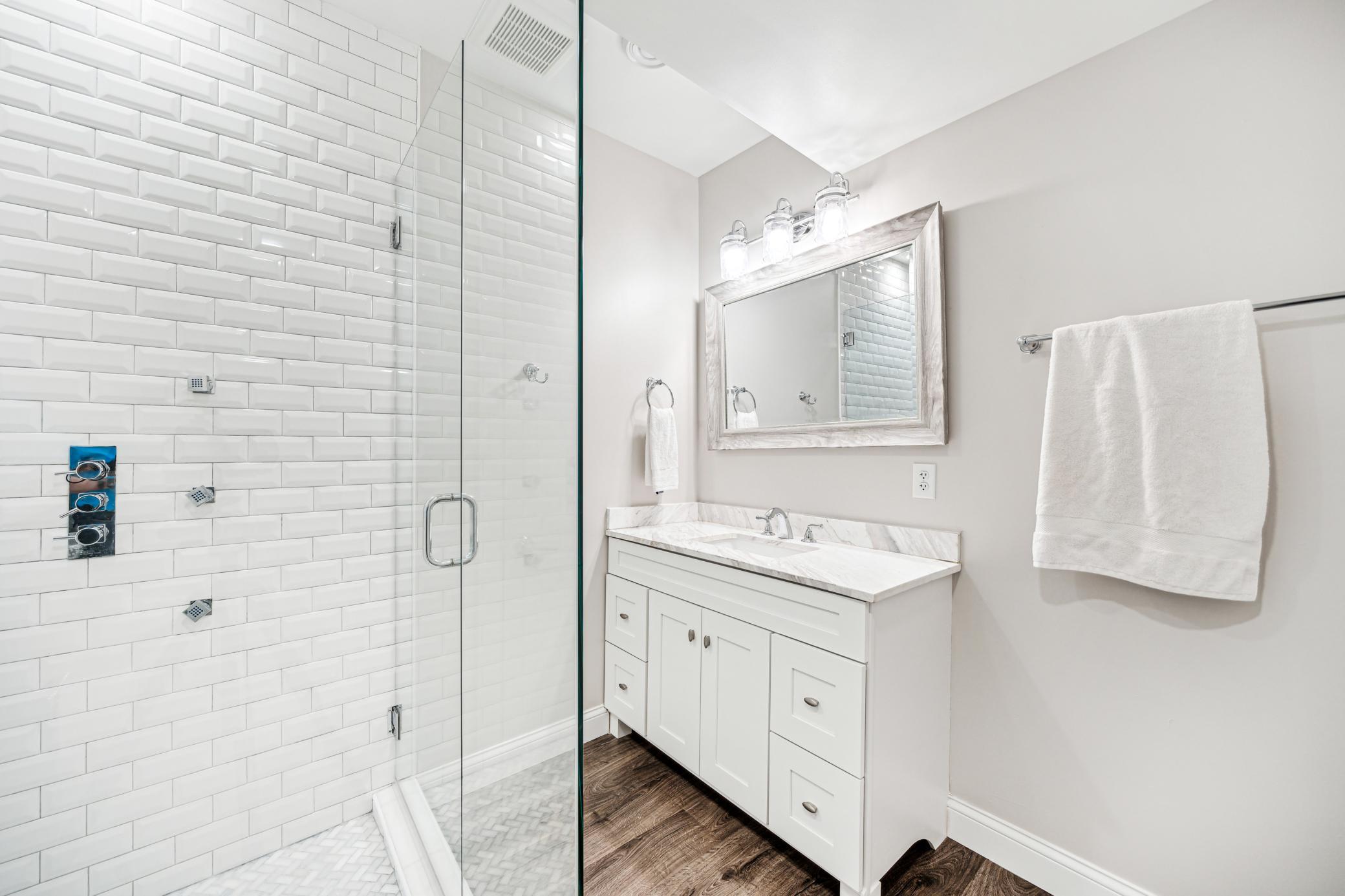 LL Bathroom