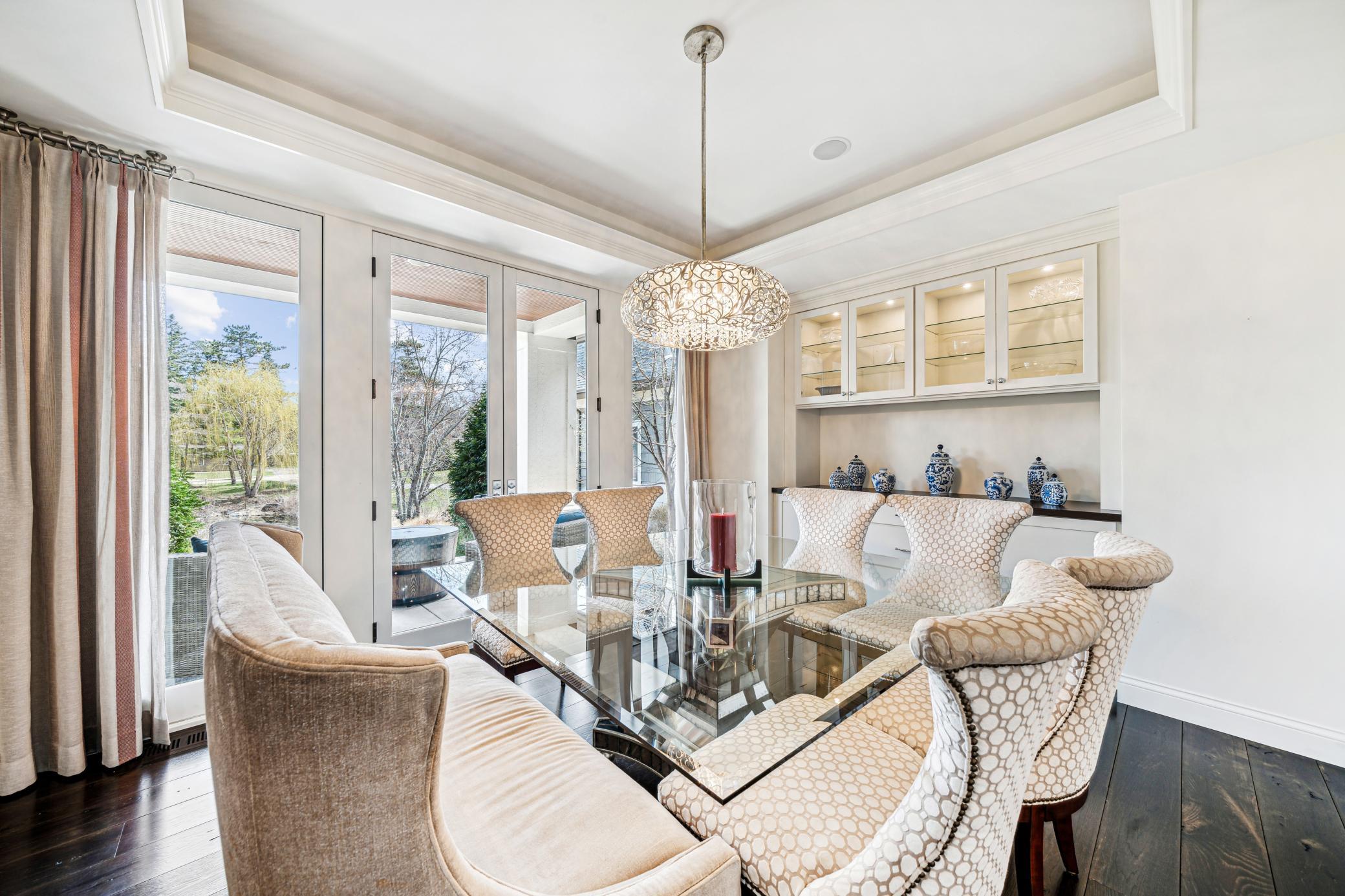 Formal Dining
