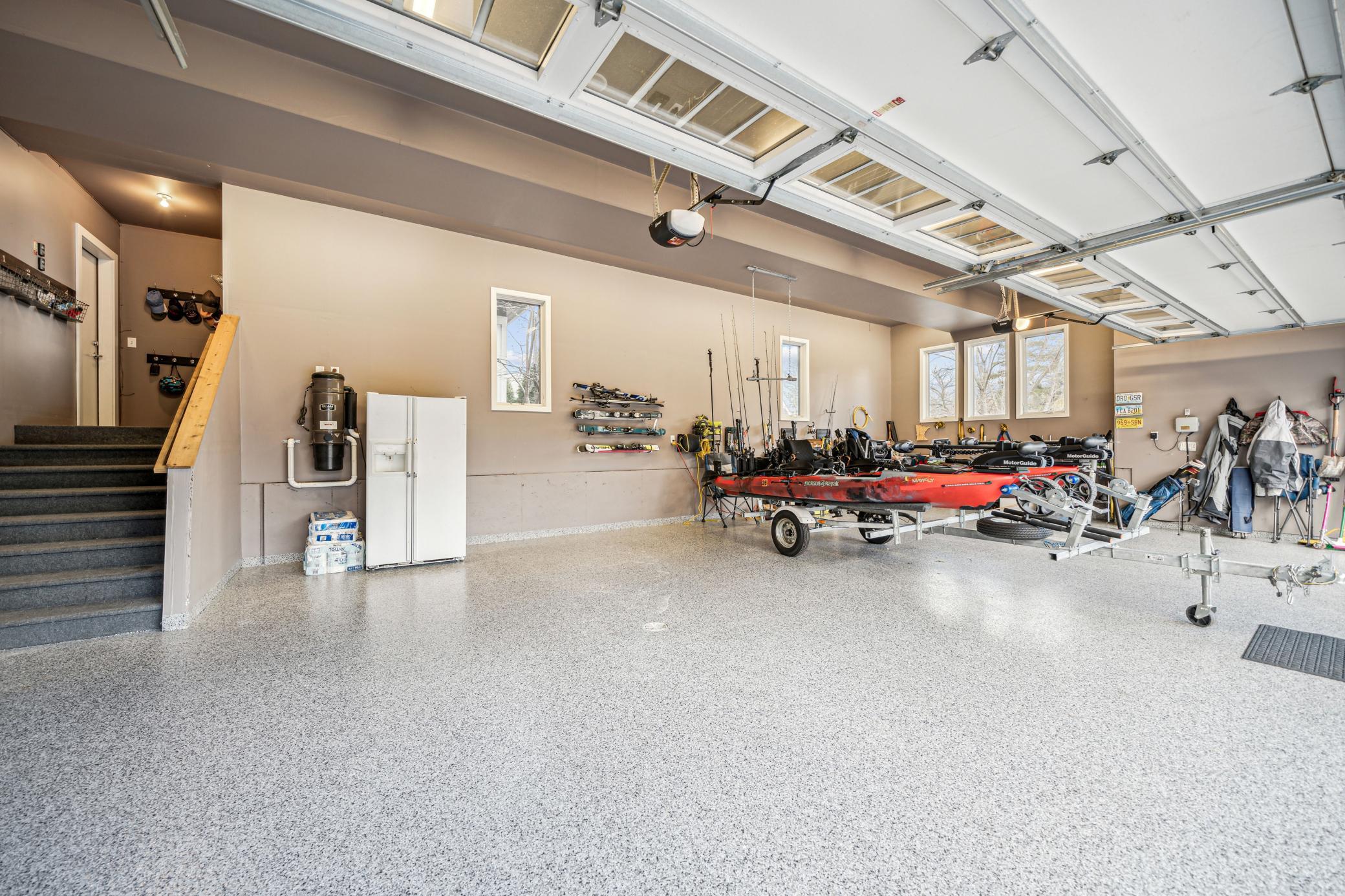 4 Car Garage