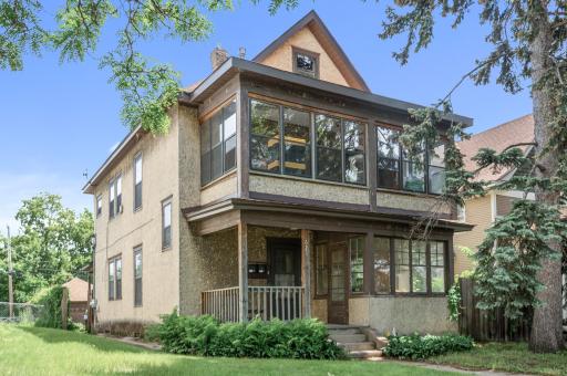 Welcome to 623 Pierce Street NE, Minneapolis, MN 55413!