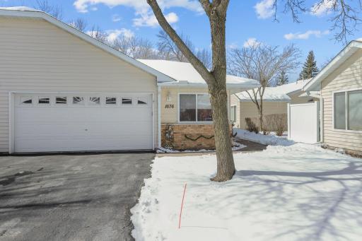 1676 10th Street SE, Forest Lake, MN 55025