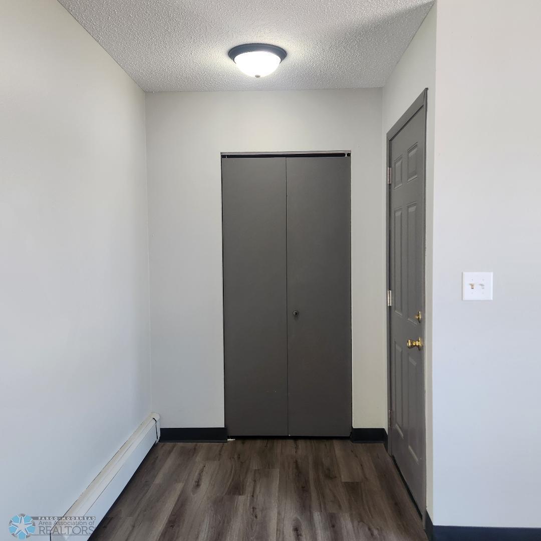 Unit 1 - Entryway.jpg