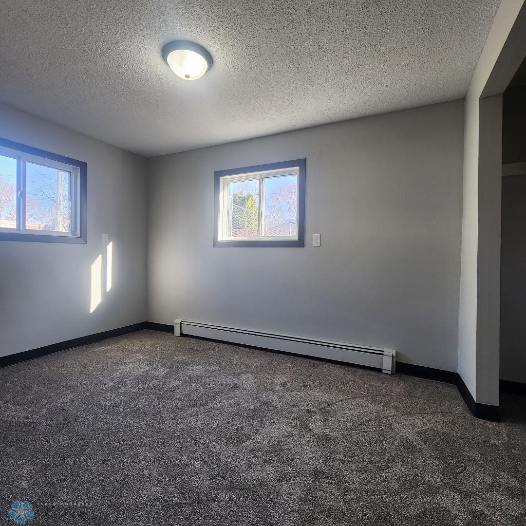 Unit 2 - Bedroom 3.jpg