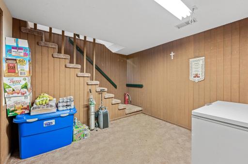 4070 Olivine Drive, Saint Paul, MN 55122