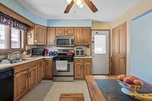 4070 Olivine Drive, Saint Paul, MN 55122