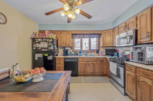 4070 Olivine Drive, Saint Paul, MN 55122