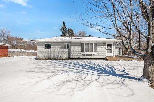 4070 Olivine Drive, Saint Paul, MN 55122