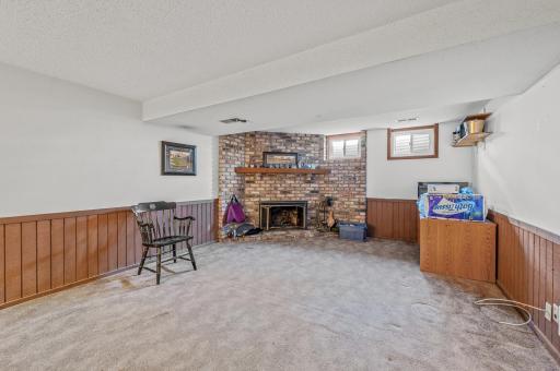 4070 Olivine Drive, Saint Paul, MN 55122