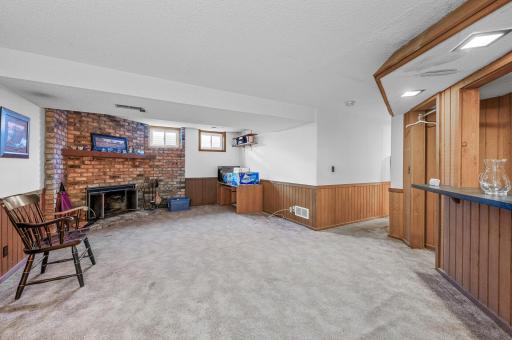 4070 Olivine Drive, Saint Paul, MN 55122