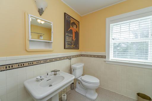 925 6th Street SW, Rochester, MN 55902