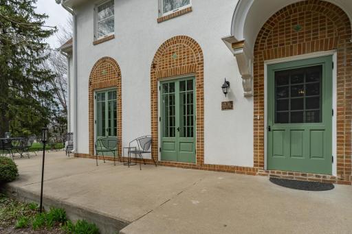 925 6th Street SW, Rochester, MN 55902