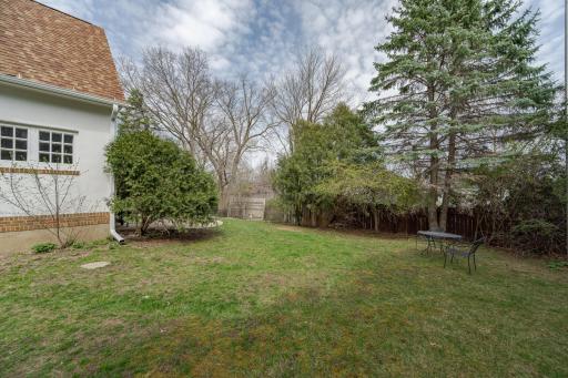 925 6th Street SW, Rochester, MN 55902