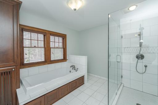 925 6th Street SW, Rochester, MN 55902