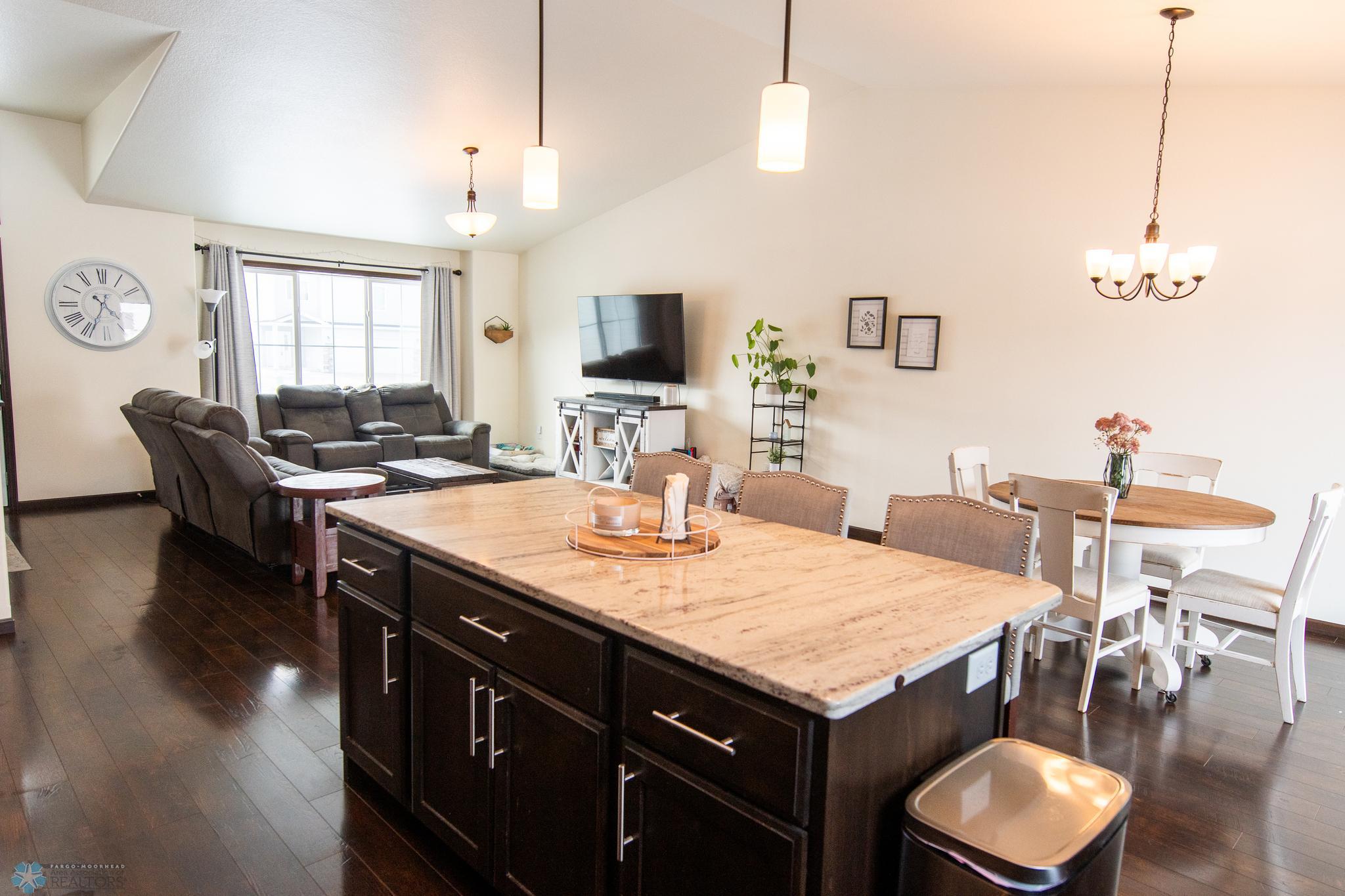 6008 59th St S Fargo 9.jpg