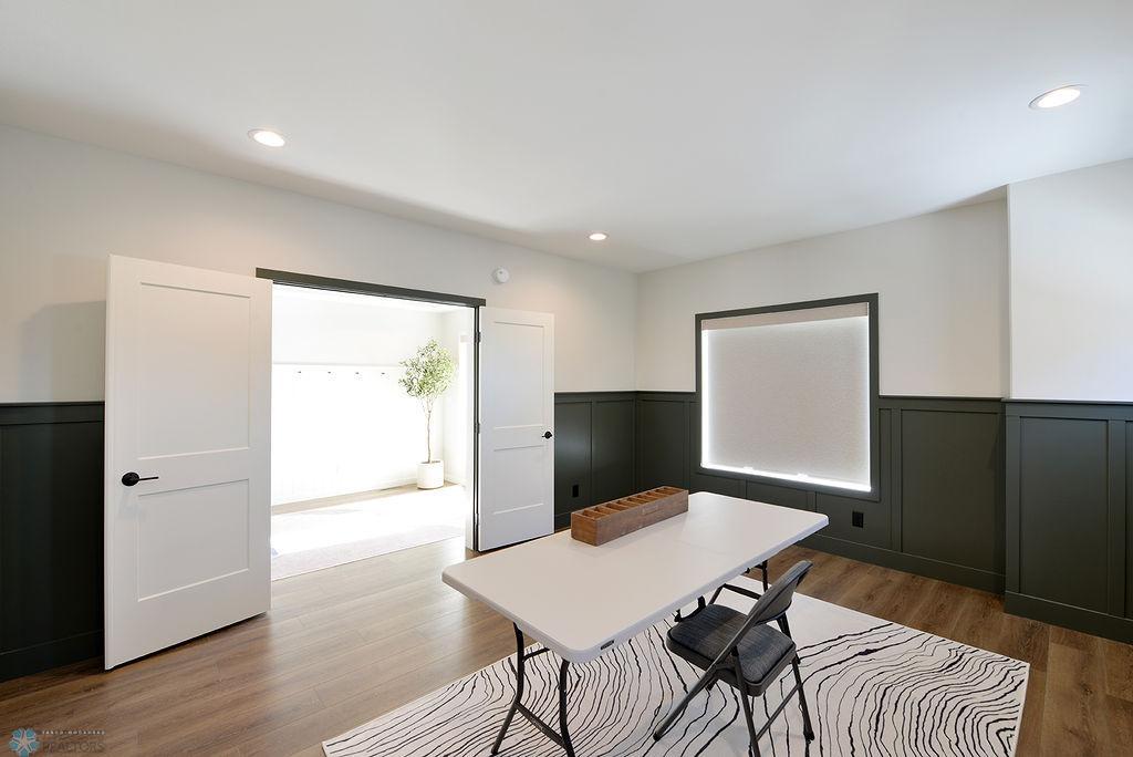 Flex room with Bathroom
