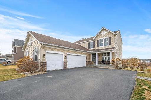 19555 Hazel Nut Avenue, Lakeville, MN 55044