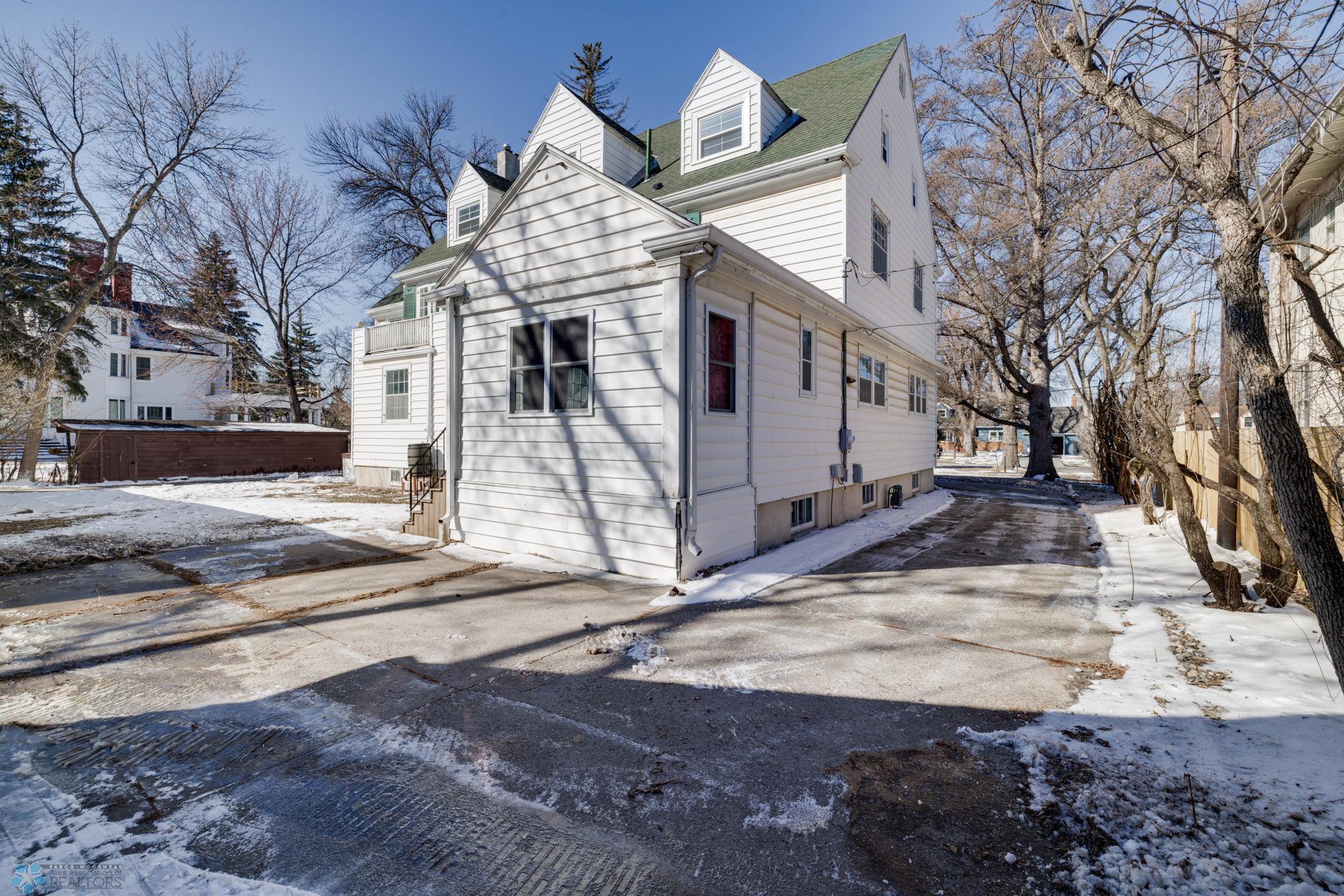 Driveway to the 2 Stall Detached Garage